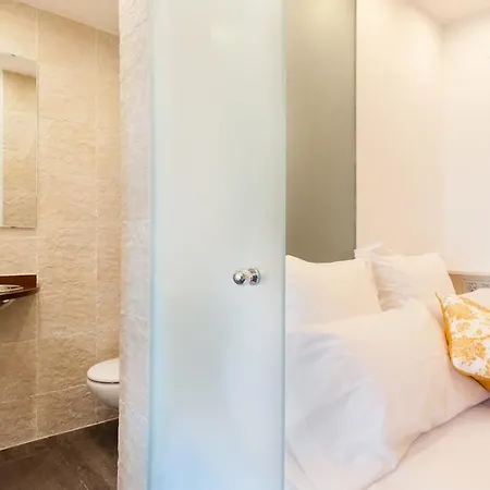 Paseo Maritimo Luxe Apartment *